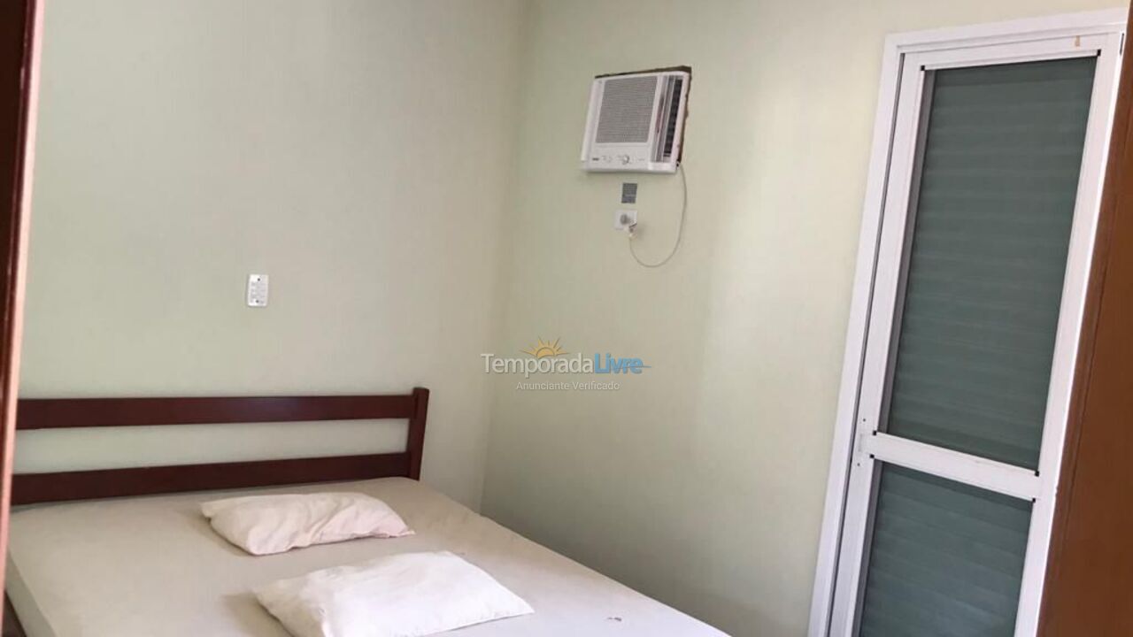 Apartamento para aluguel de temporada em Ubatuba (Praia Grande)