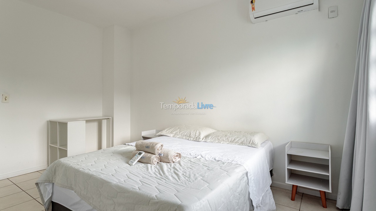 House for vacation rental in Florianopolis (Jurerê Internacional)