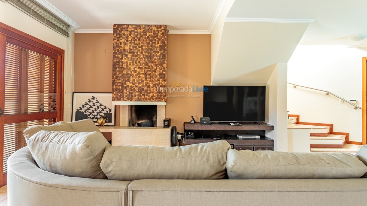 Casa para aluguel de temporada em Florianopolis (Jurerê Internacional)