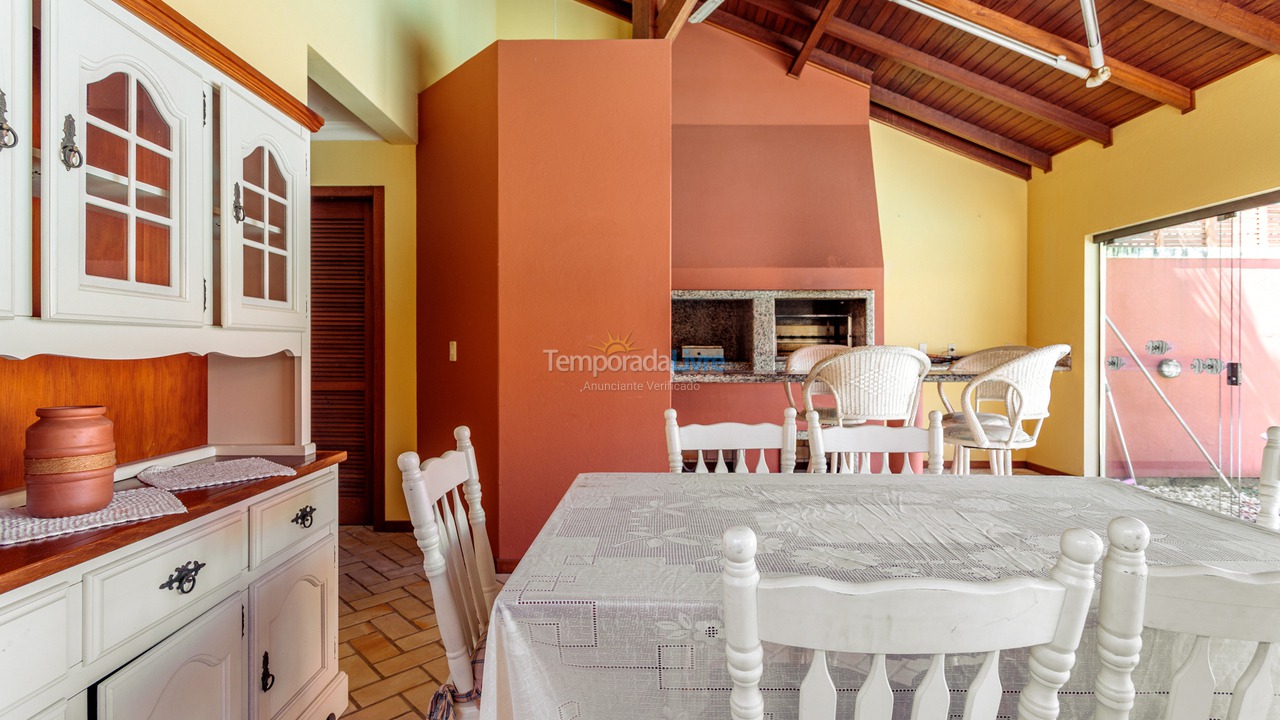 Casa para aluguel de temporada em Florianopolis (Jurerê Internacional)
