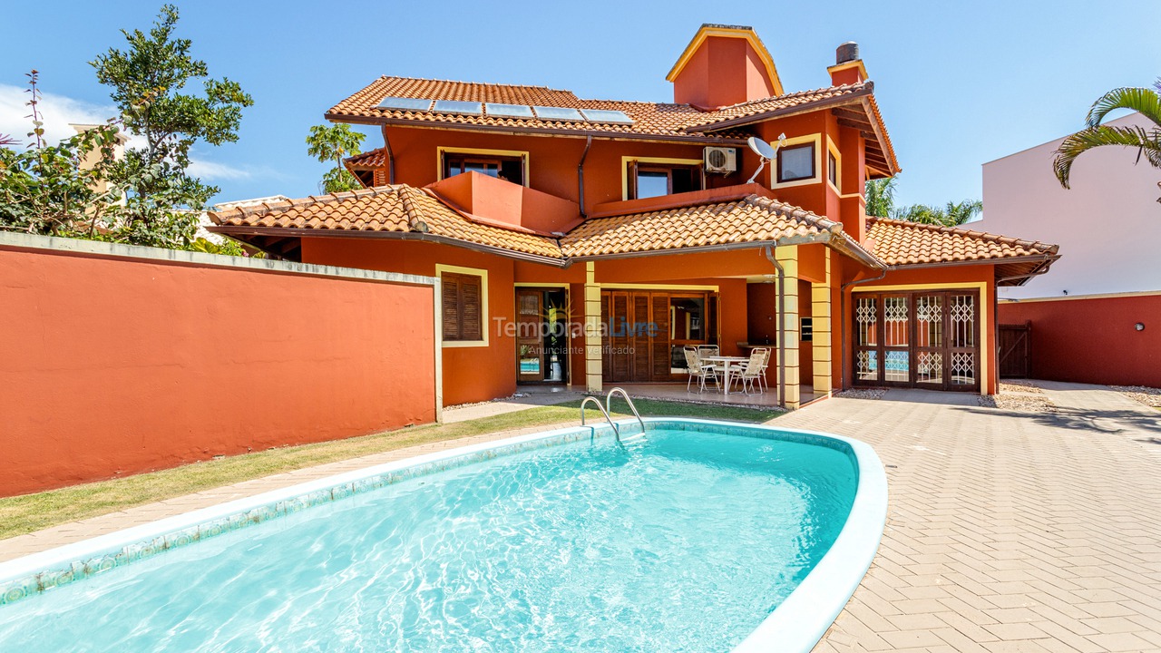 Casa para aluguel de temporada em Florianopolis (Jurerê Internacional)