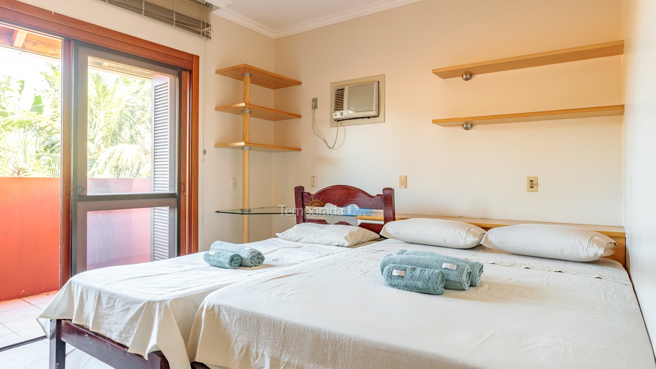 Casa para aluguel de temporada em Florianopolis (Jurerê Internacional)