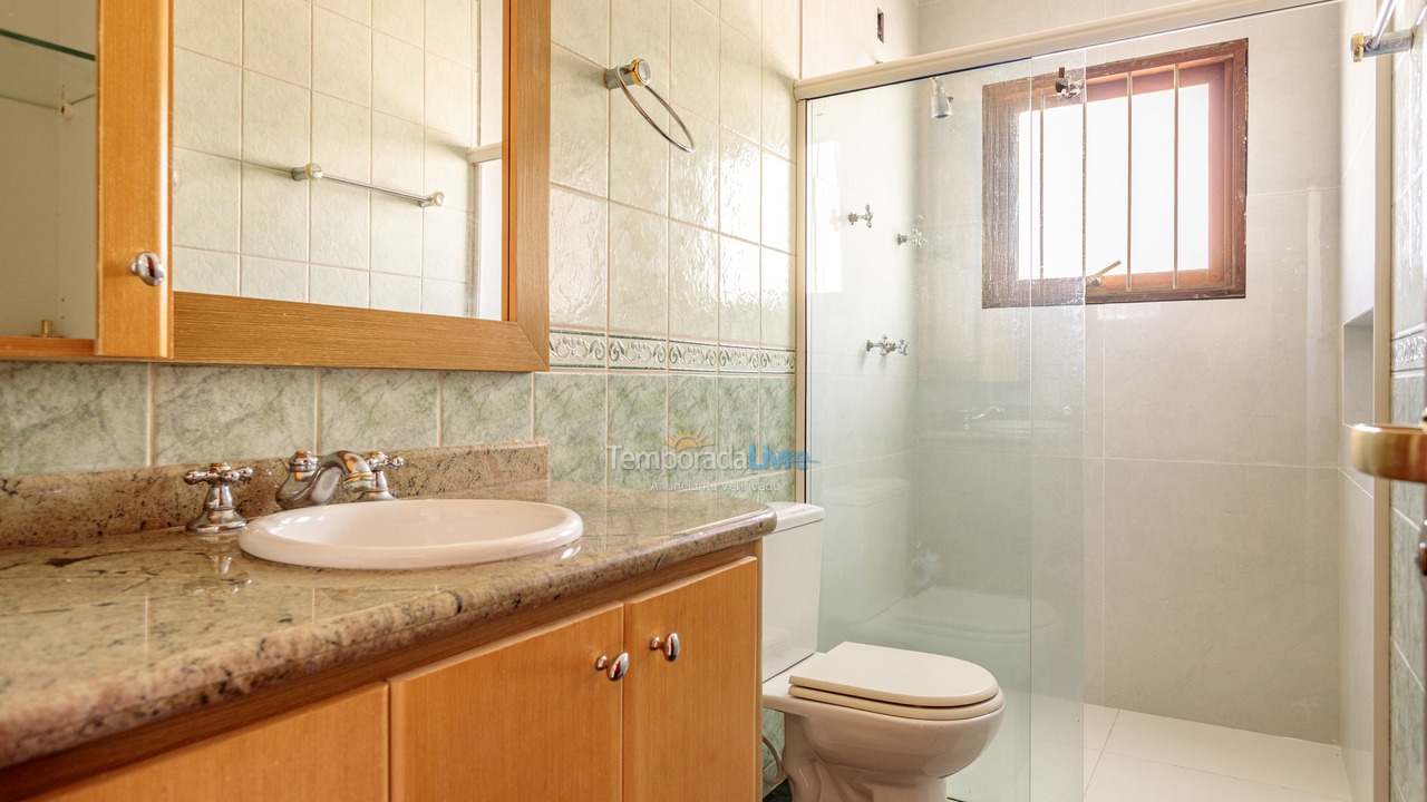 Casa para aluguel de temporada em Florianopolis (Jurerê Internacional)