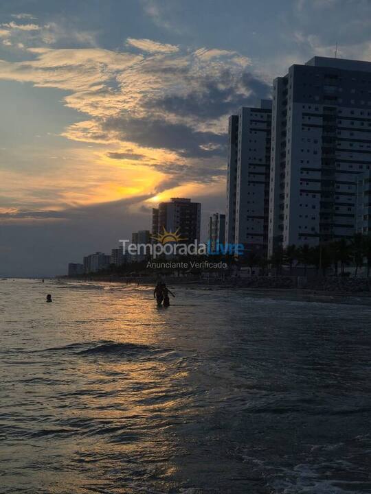 Apartamento para aluguel de temporada em Mongaguá (Vera Cruz)