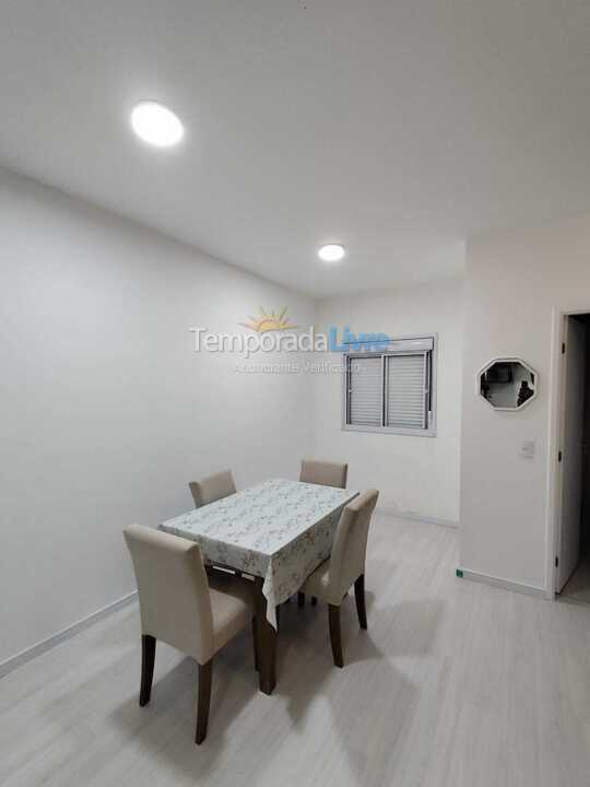 Apartamento para aluguel de temporada em Mongaguá (Vera Cruz)