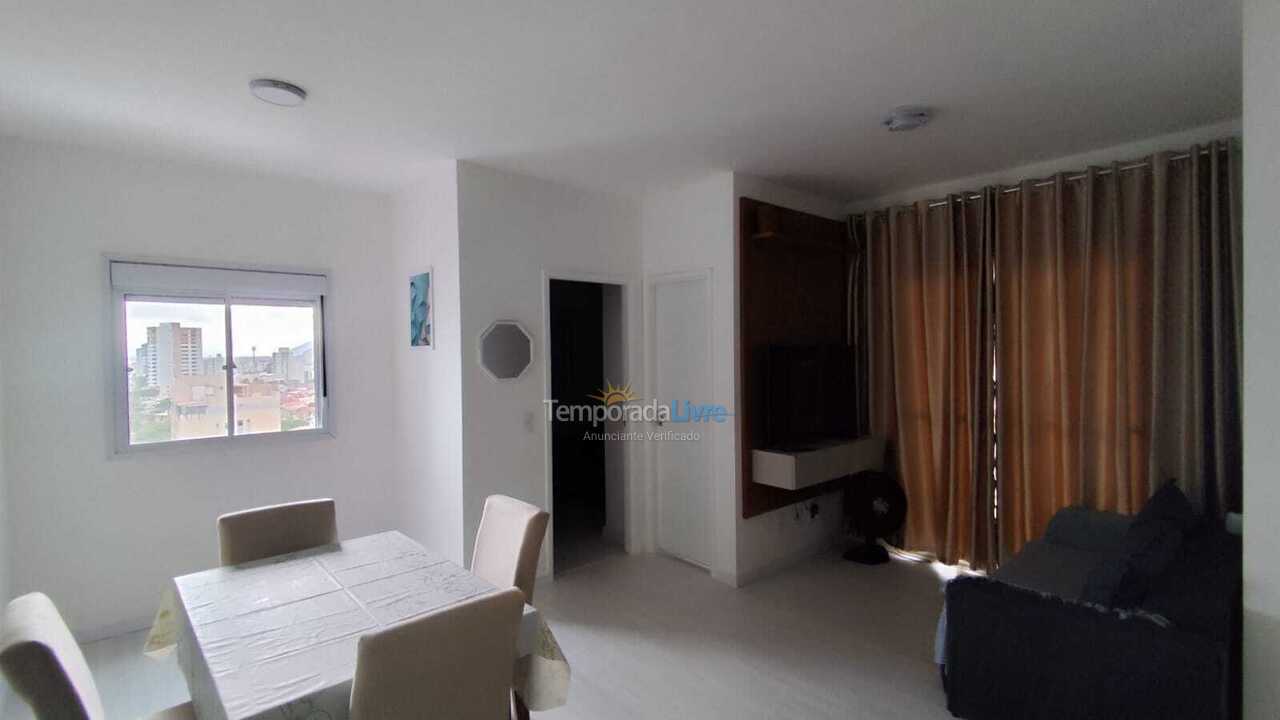 Apartamento para aluguel de temporada em Mongaguá (Vera Cruz)