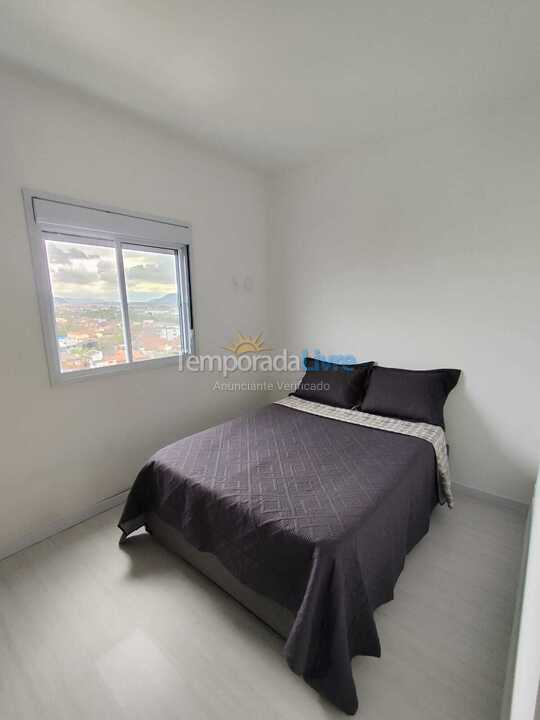 Apartamento para aluguel de temporada em Mongaguá (Vera Cruz)