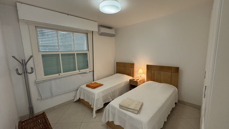 Apartamento de lujo con vistas al mar • Frente a la playa en Ipanema • 4 habitaciones
