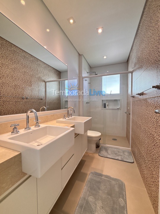 Apartamento para aluguel de temporada em Bertioga (Riviera de São Lourenço)