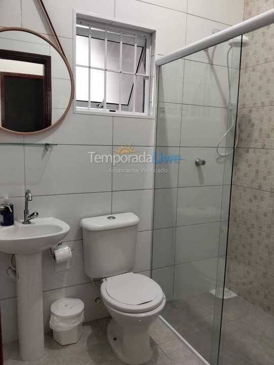 Casa para aluguel de temporada em Praia Grande (Praia do Caiçara)