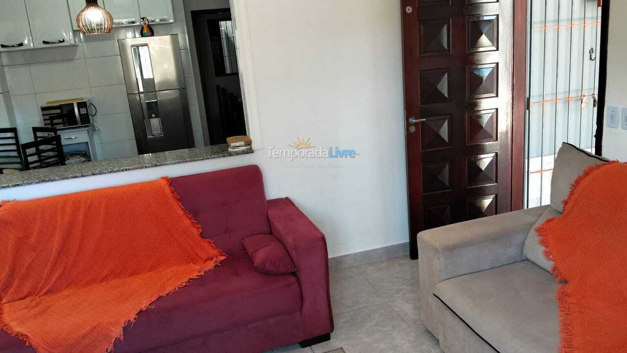 Casa para aluguel de temporada em Praia Grande (Praia do Caiçara)