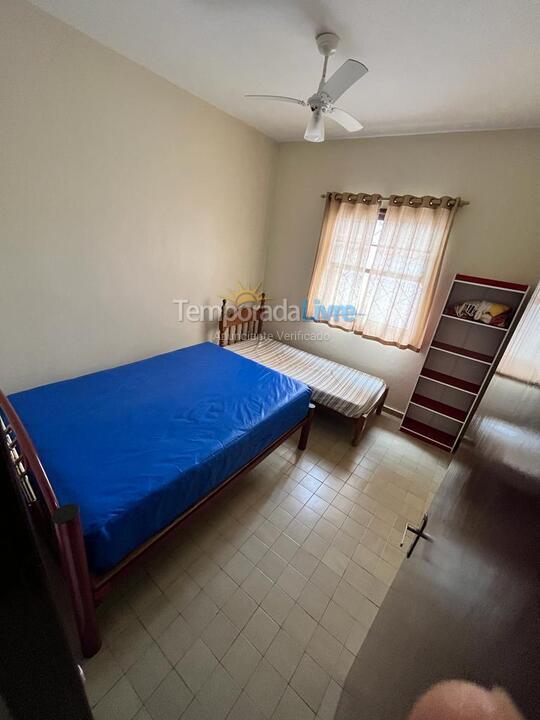 Casa para aluguel de temporada em Ubatuba (Centro)