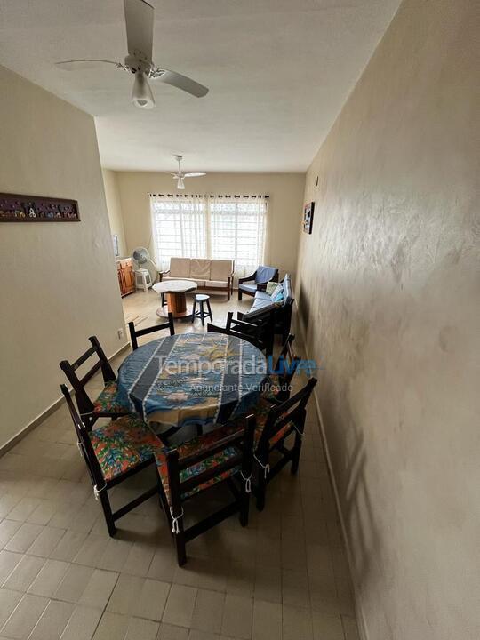 Casa para aluguel de temporada em Ubatuba (Centro)