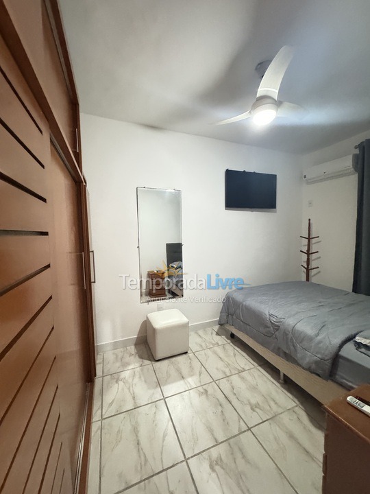 Casa para aluguel de temporada em Niterói (Piratininga)