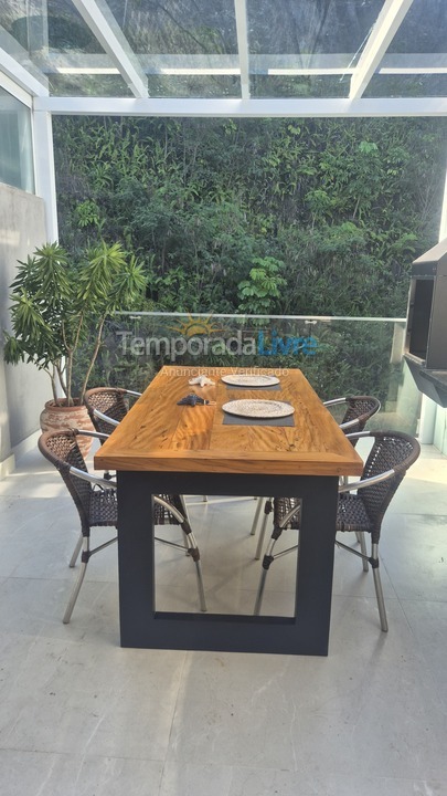 Apartamento para aluguel de temporada em São Sebastião (Juquehy)