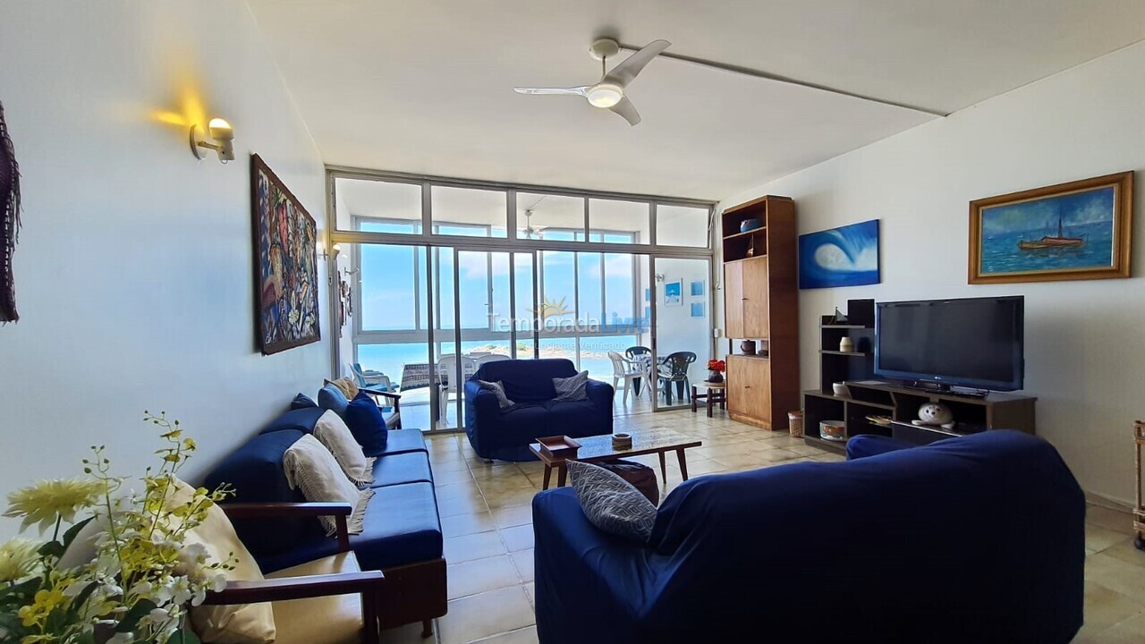 Apartamento para aluguel de temporada em Guarujá (Pitangueiras)