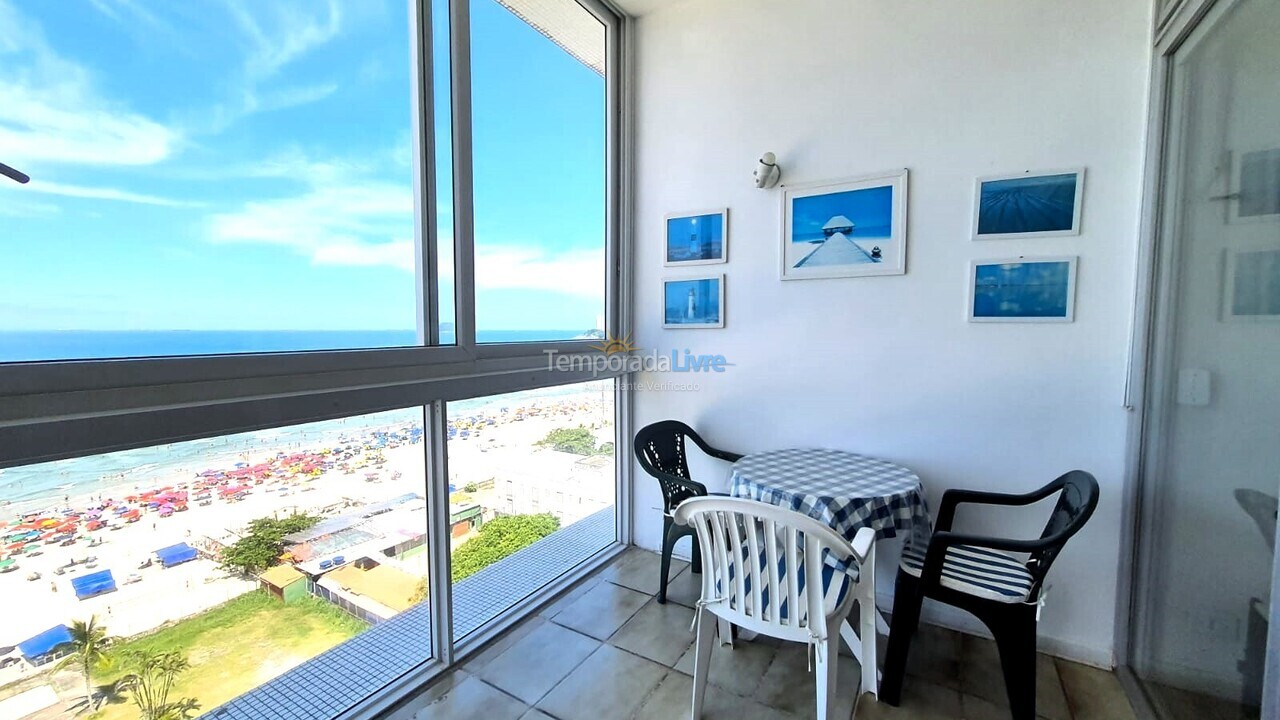 Apartamento para aluguel de temporada em Guarujá (Pitangueiras)