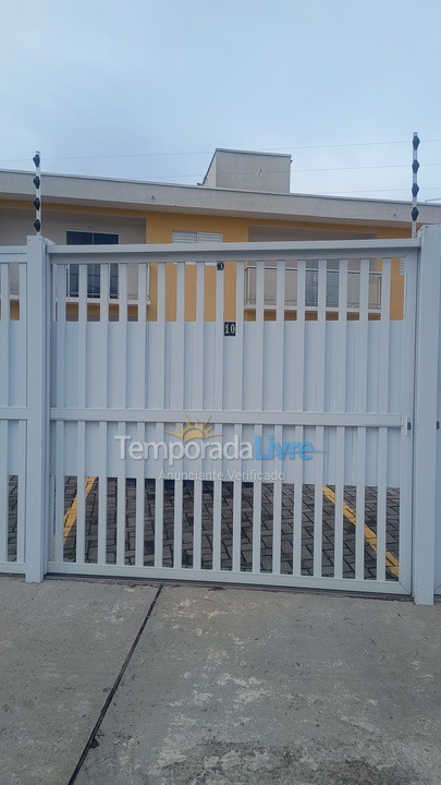 Apartment for vacation rental in Bertioga (Praia da Enseada)