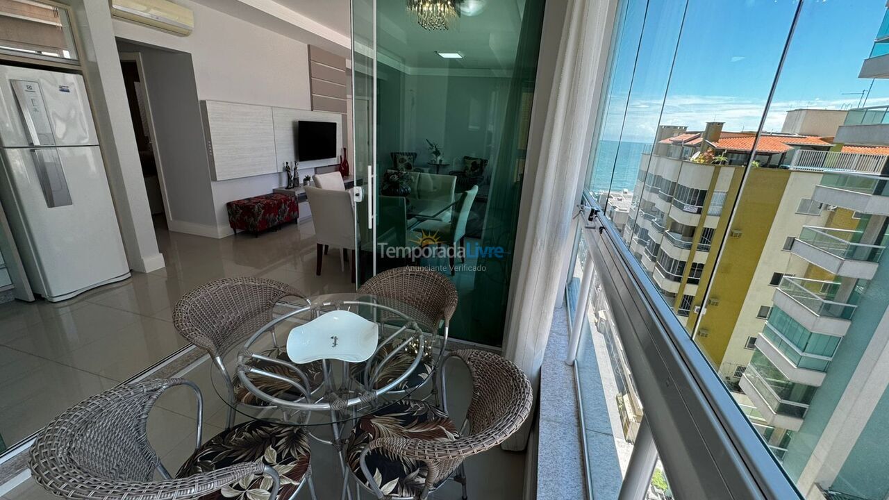 Apartamento para aluguel de temporada em Itapema (Meia Praia)