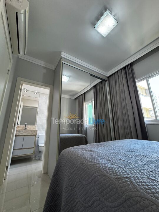 Apartamento para aluguel de temporada em Itapema (Meia Praia)