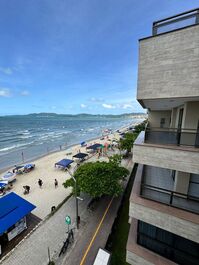 Oceanfront 3 bedrooms