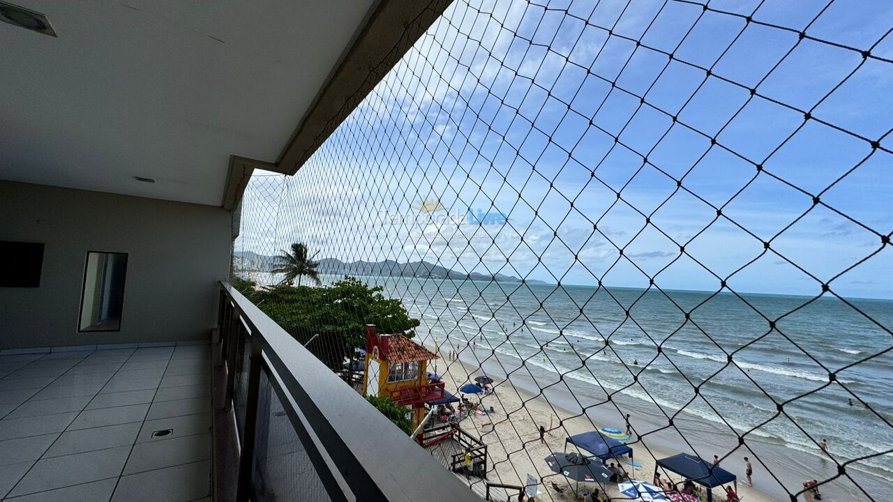 Apartment for vacation rental in Itapema (Meia Praia)