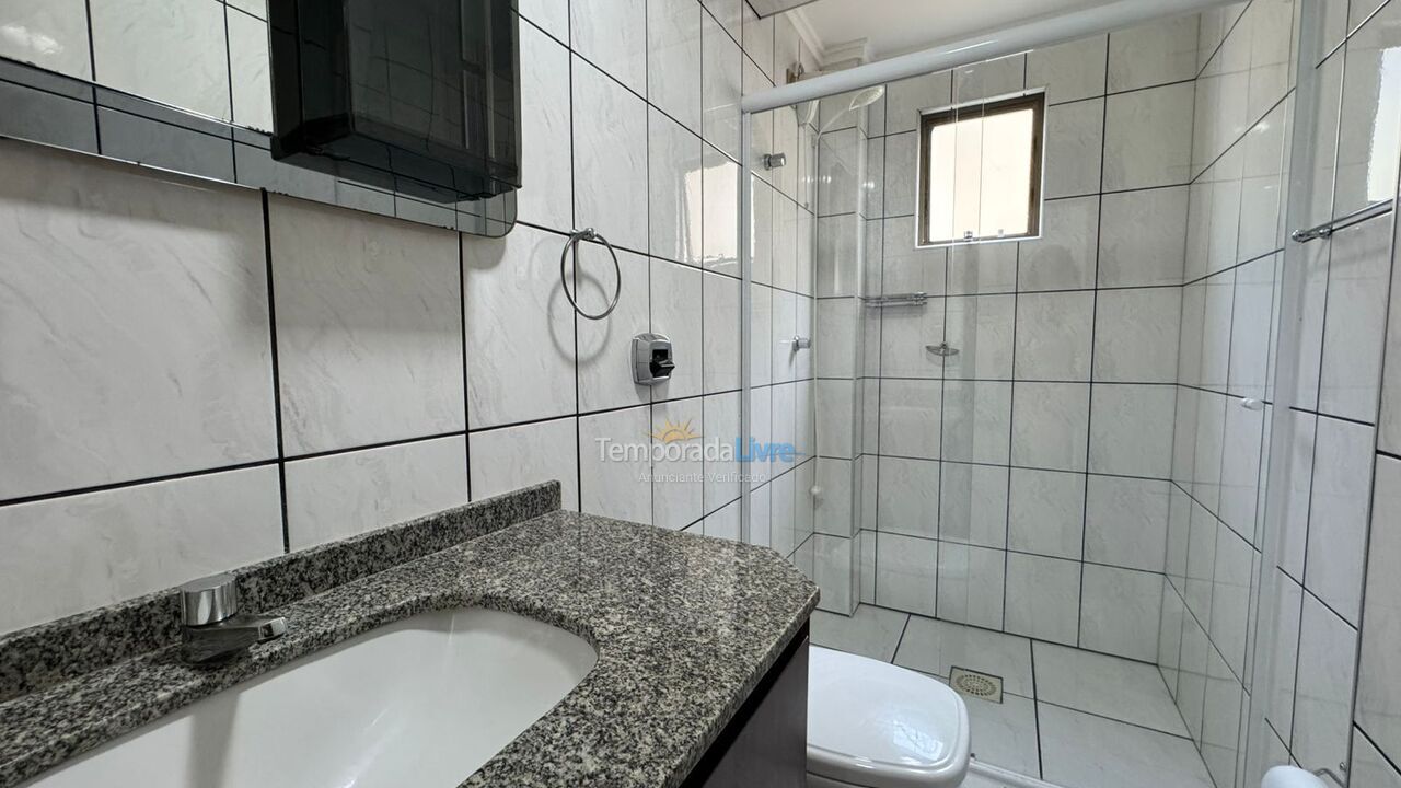 Apartment for vacation rental in Itapema (Meia Praia)