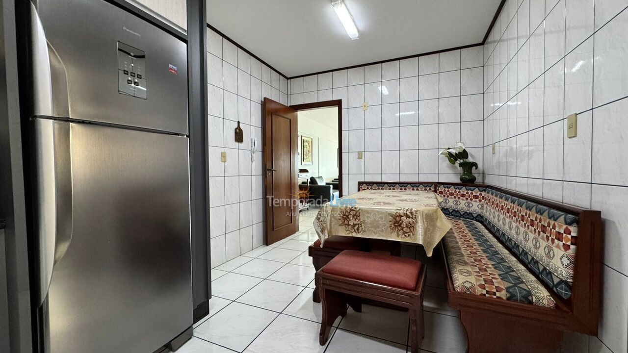 Apartment for vacation rental in Itapema (Meia Praia)