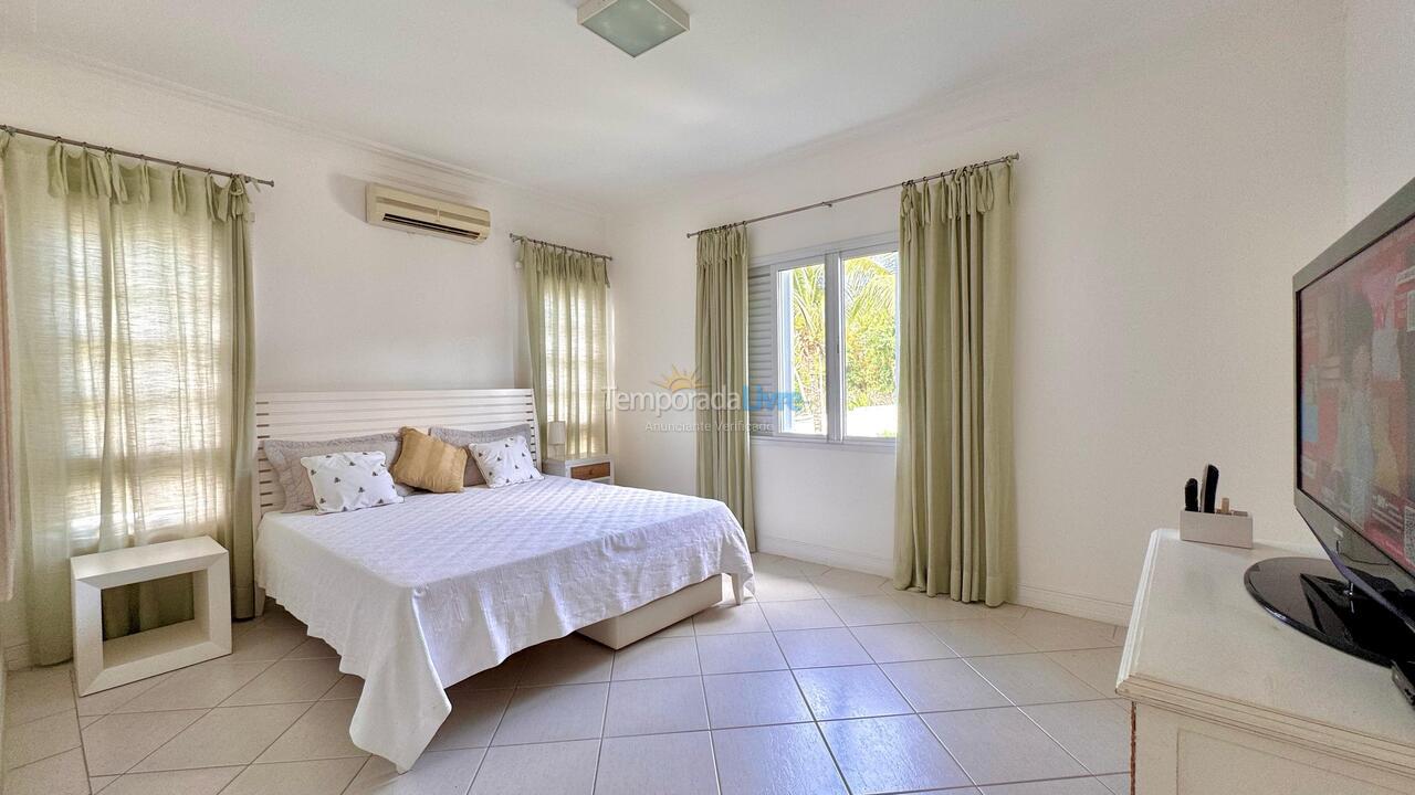 House for vacation rental in São Sebastião (Praia da Baleia)