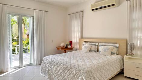 WHALE BEACH HIGH STANDARD