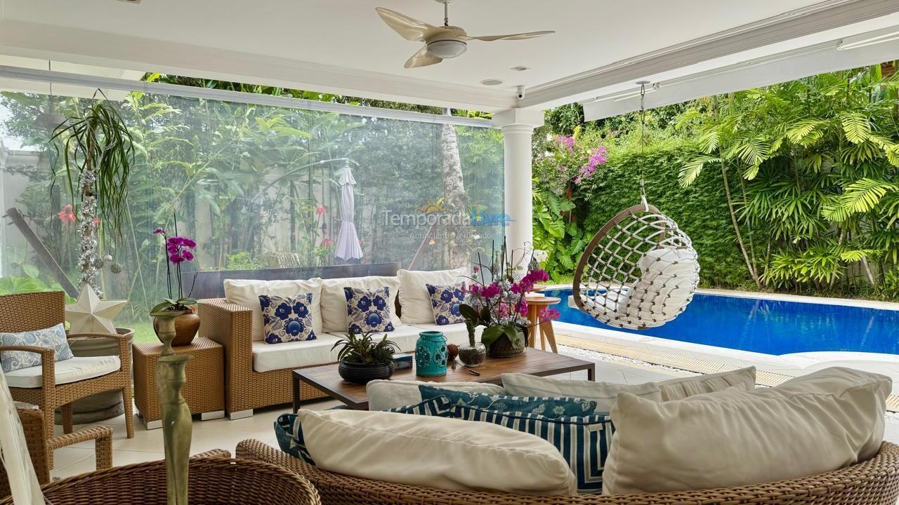 House for vacation rental in São Sebastião (Praia da Baleia)