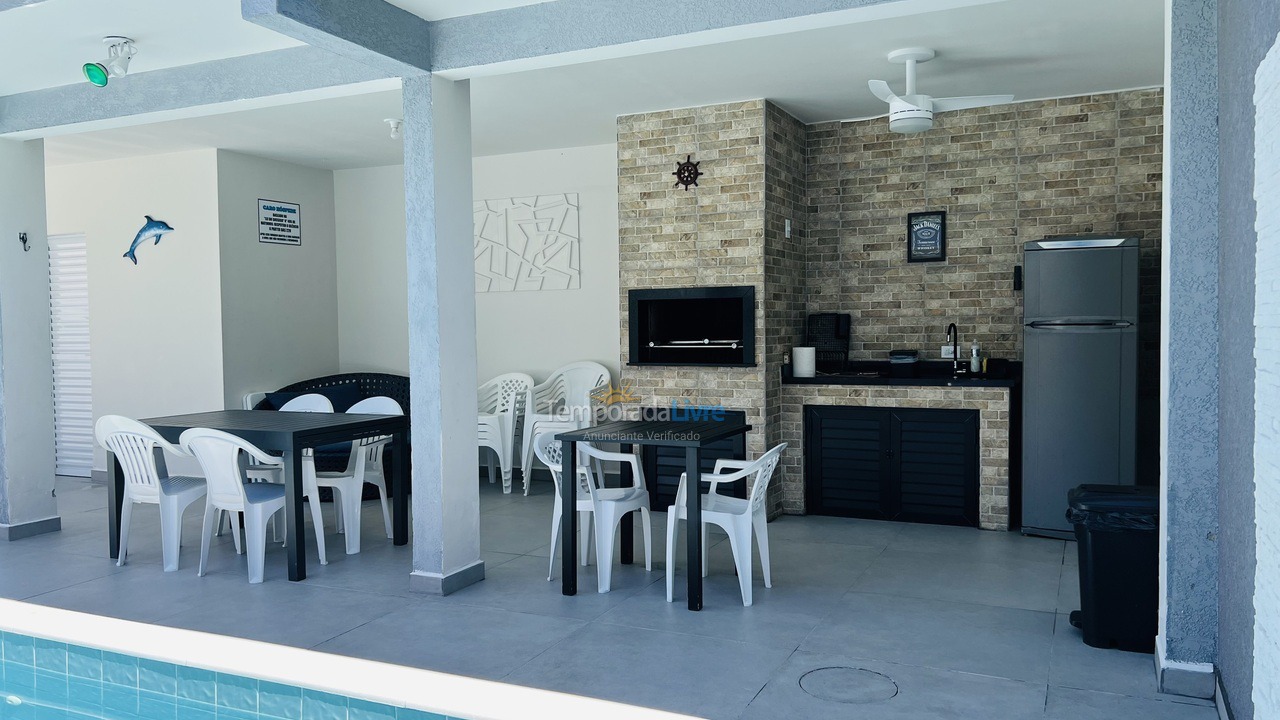 Casa para aluguel de temporada em Matinhos (Caiobá)
