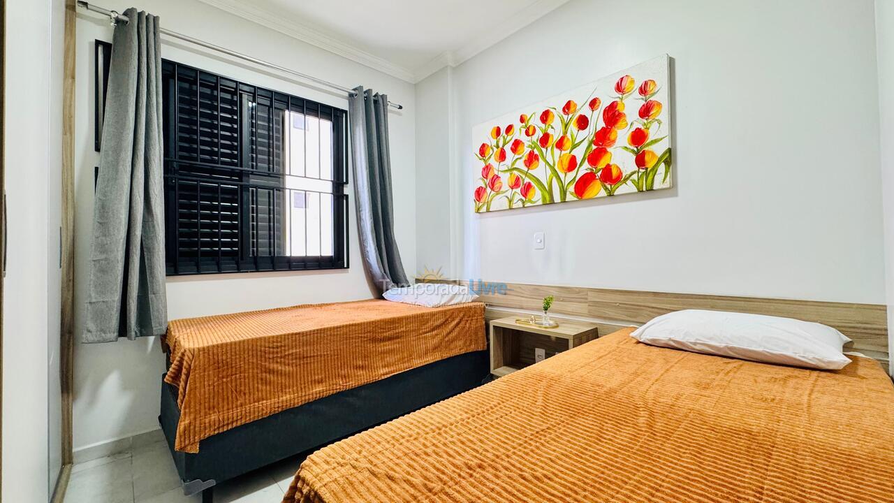 Apartamento para aluguel de temporada em Guarujá (Pitangueiras)