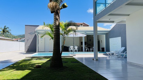 Sobrado Caiobá