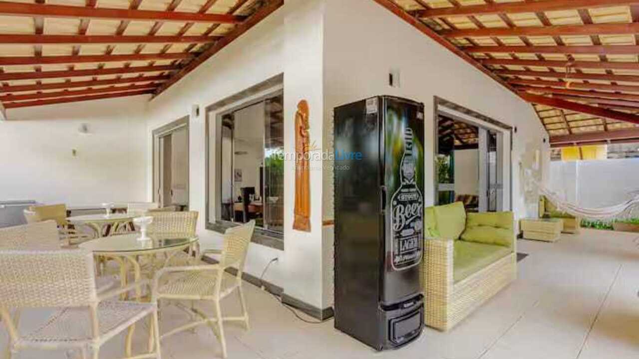 Casa para aluguel de temporada em Camaçari (Praia de Guarajuba)