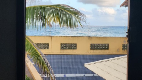 House with Ocean View in Barra de São Miguel: Comfort, Leisure and Security