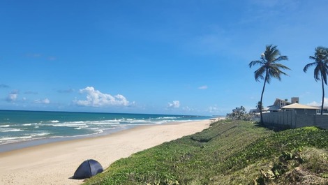 House with Ocean View in Barra de São Miguel: Comfort, Leisure and Security