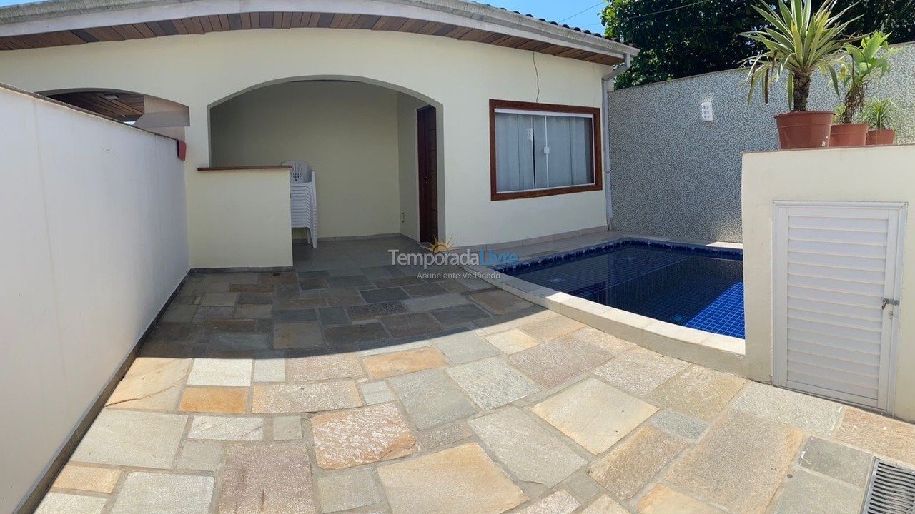 Casa para aluguel de temporada em Ubatuba (Estufa1)