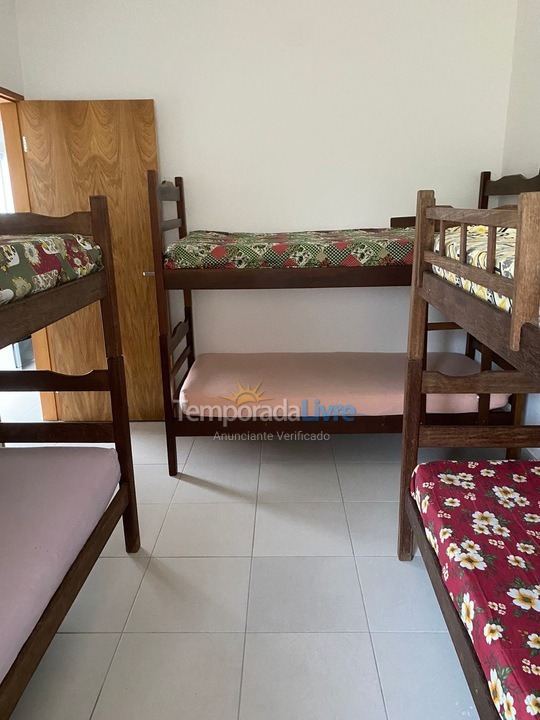 Casa para aluguel de temporada em Ubatuba (Estufa1)