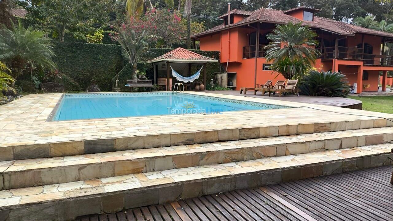 Apartamento para aluguel de temporada em Nova Friburgo (Ponte da Saudade)