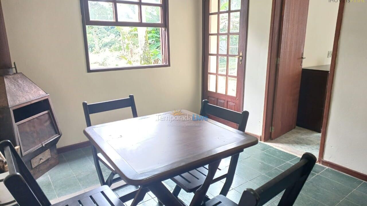 Casa para alquiler de vacaciones em Nova Friburgo (Cascatinha)