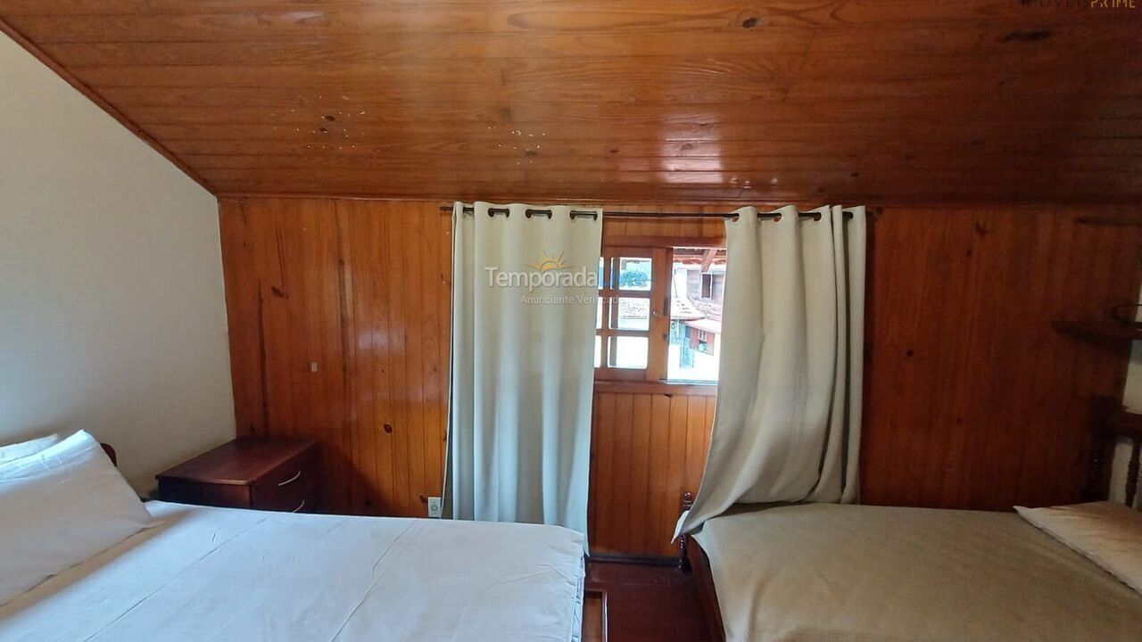 House for vacation rental in Nova Friburgo (Cônego)