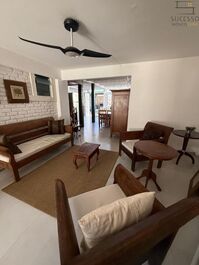 House in Geribá – Búzios | Comfort and Sophistication Just Steps Away...