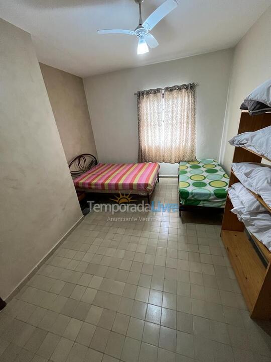 Casa para aluguel de temporada em Ubatuba (Centro)