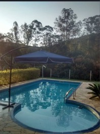 Piscina com hidromassagem 