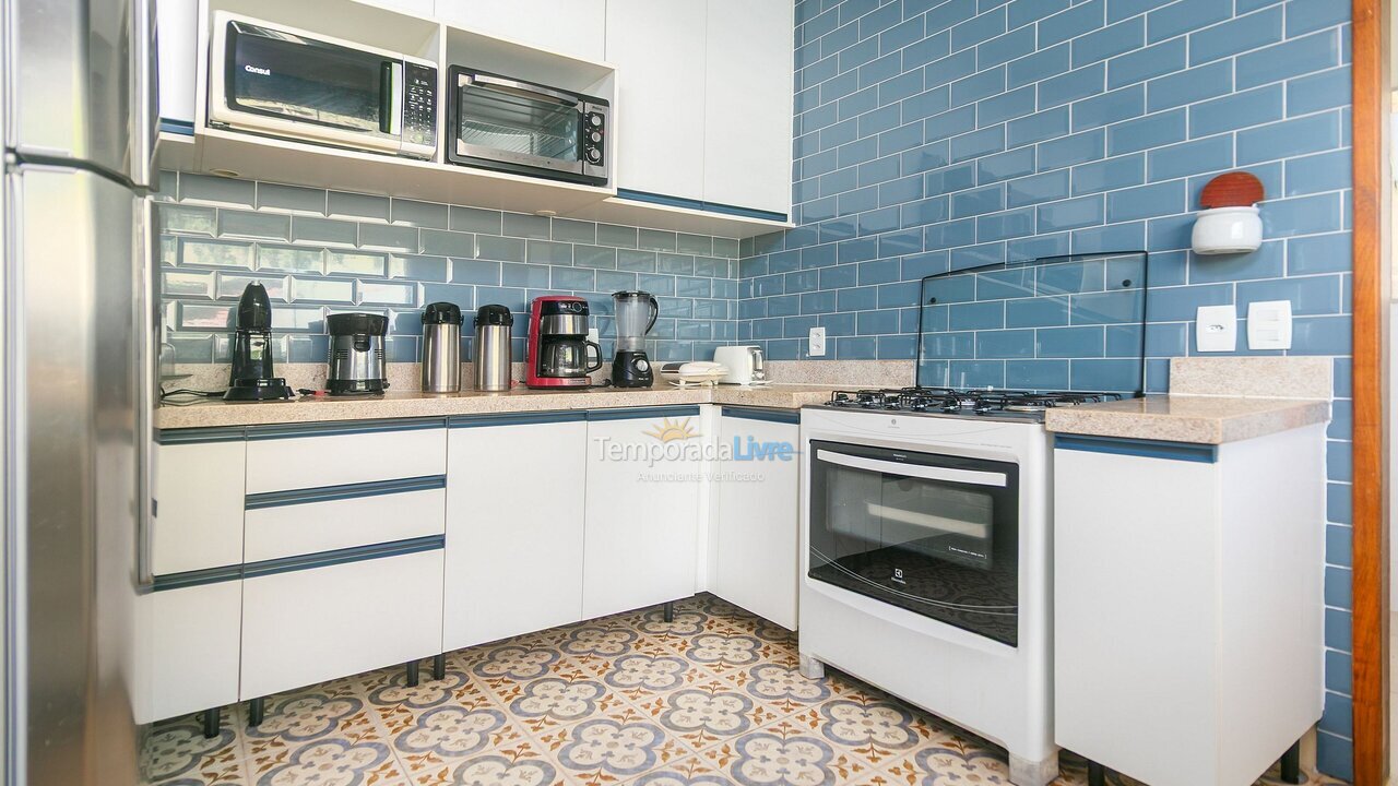 Casa para aluguel de temporada em Armação dos Búzios (Canto Esquerdo de Geriba)