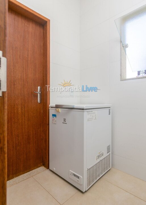 Casa para aluguel de temporada em Armação dos Búzios (Canto Esquerdo de Geriba)