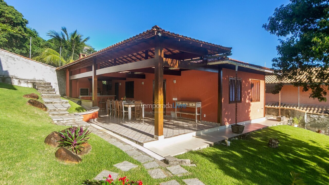 Casa para aluguel de temporada em Armação dos Búzios (Canto Esquerdo de Geriba)