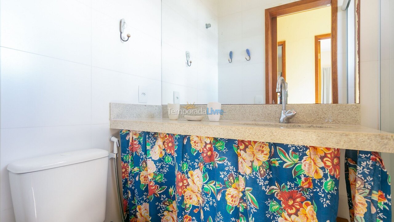 Casa para aluguel de temporada em Armação dos Búzios (Canto Esquerdo de Geriba)