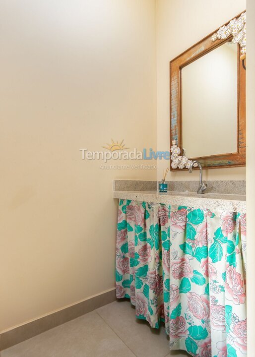 Casa para aluguel de temporada em Armação dos Búzios (Canto Esquerdo de Geriba)